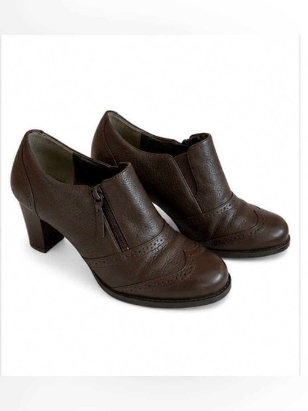 Naturalizer Brown Leather Brogue Heeled Ankle Booties Side Zip Shoes . 8.5W